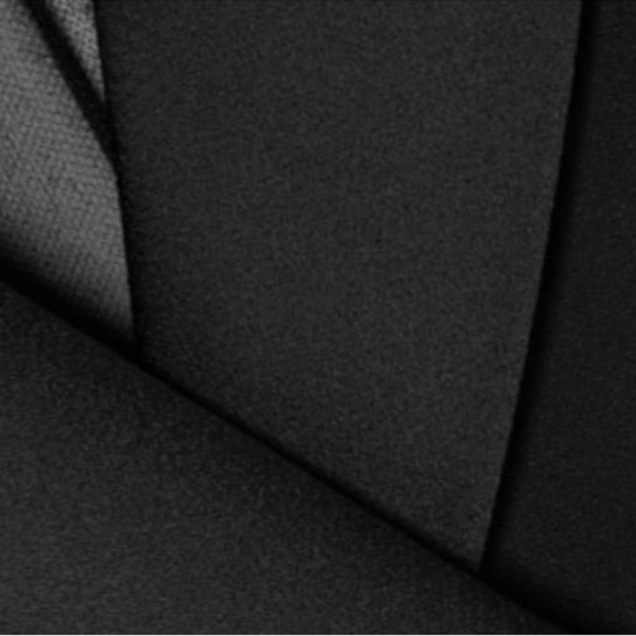 Elegant Black Women's Jumpsuit - Picture 7 of 7